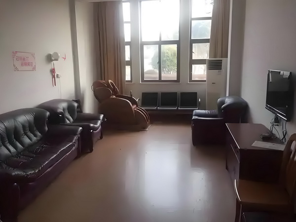 爬墙小王妃